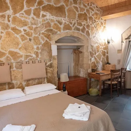 Cuturissi Hospitality & Wellnees Bed & Breakfast Ragusa